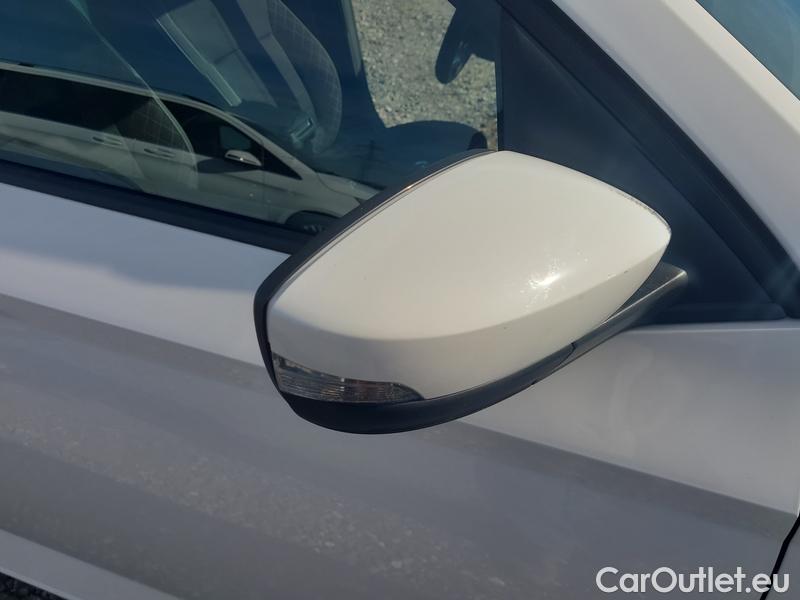  Skoda  Fabia  Combi (2015) Com.1.0TSI 70 Ambition 5d #10