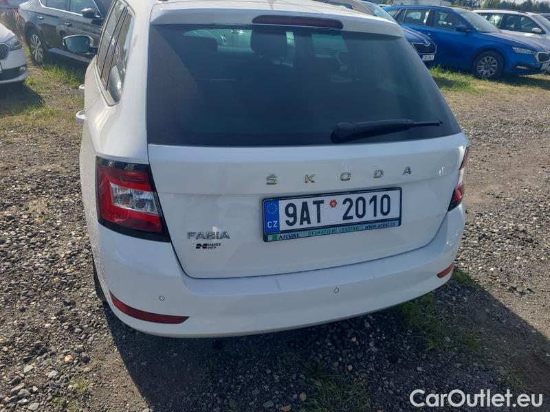  Skoda  Fabia  Combi (2015) Com.1.0TSI 70 Ambition 5d #2