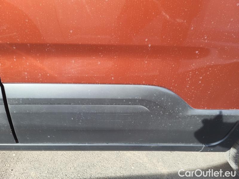  Peugeot  RIFTER   (06.2018->)  1.5BHDi 130 Allure #20