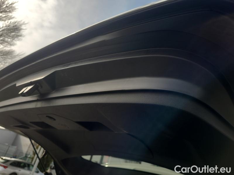  Peugeot  5008  (12.2016->)  1.5BHDi 130 Allure #9