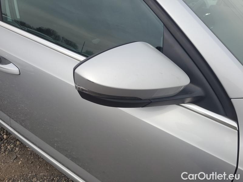  Skoda  Octavia  Lim.  (5E3)(03.2017->)  1.6TDI 85 Style AT #20