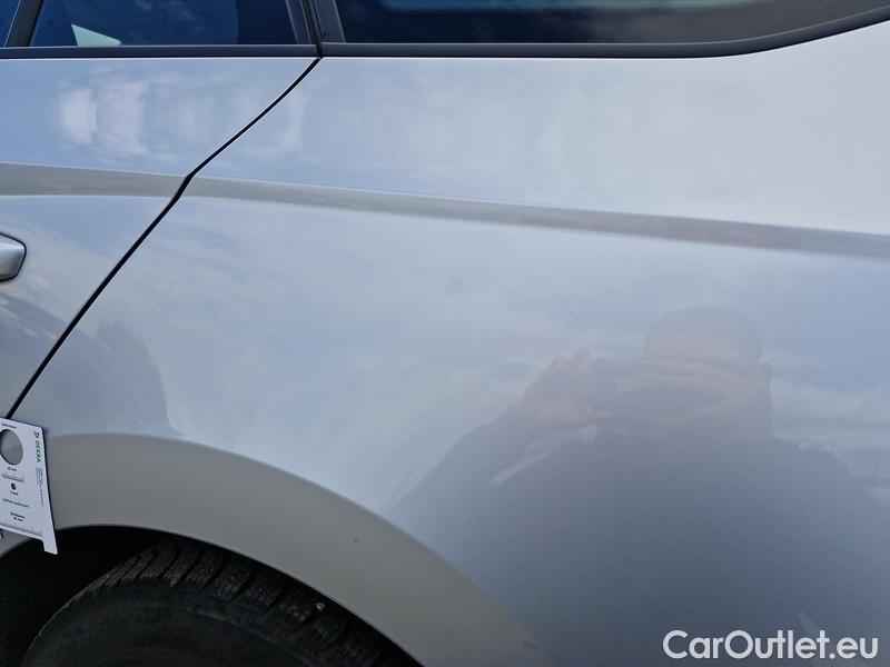  Skoda  Fabia  Combi (2015) Com.1.0TSI 70 Ambition 5d #15