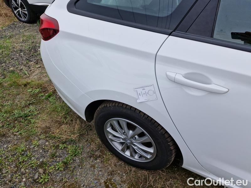  Hyundai  i30  (PD)(01.2017  ->)  kom.1.0TGDI 120 Comfort #3