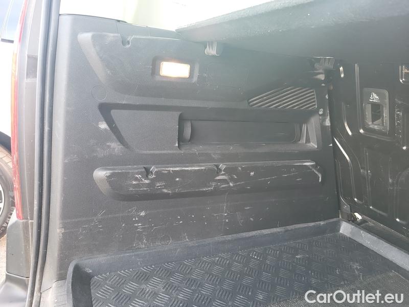  Peugeot  RIFTER   (06.2018->)  1.5BHDi 130 Allure #12