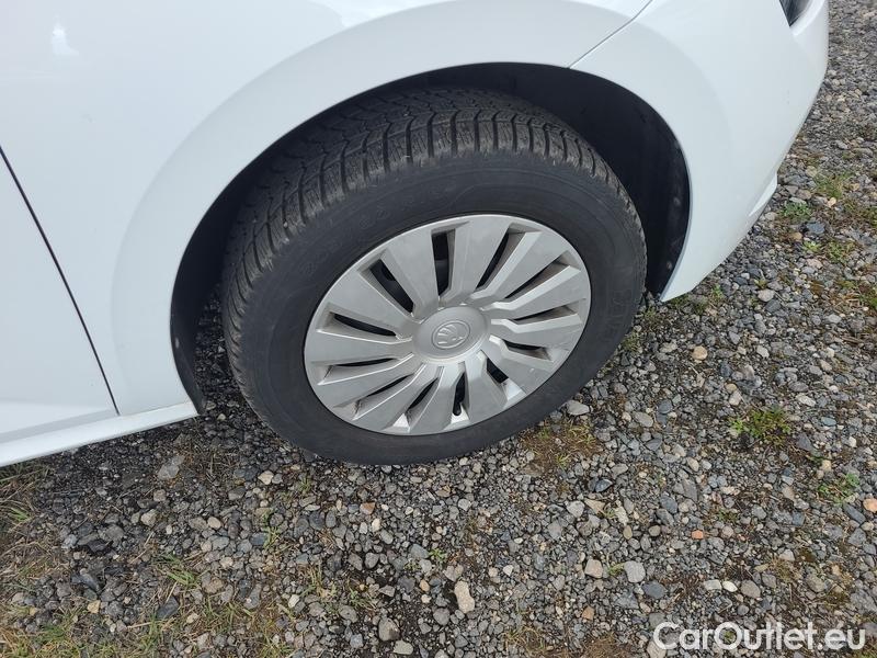  Skoda  KAMIQ -SUV (NW4) (2019)  1.0 TSI 81 Ambition AT #5