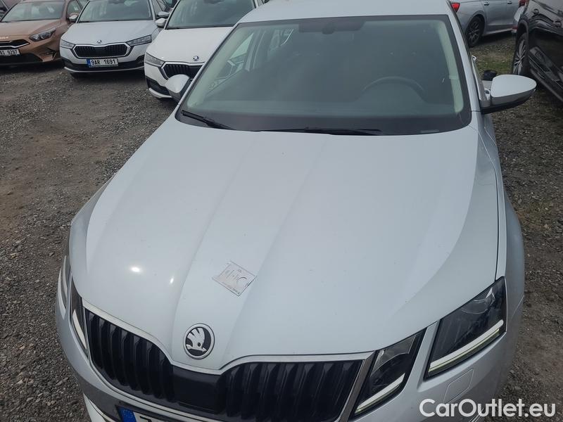  Skoda  Octavia  Lim.  (5E3)(03.2017->)  1.6TDI 85 Style AT #2