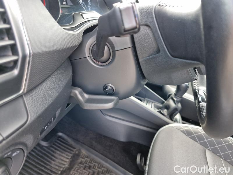  Skoda  Fabia  Combi (2015) Com.1.0TSI 70 Ambition 5d #13