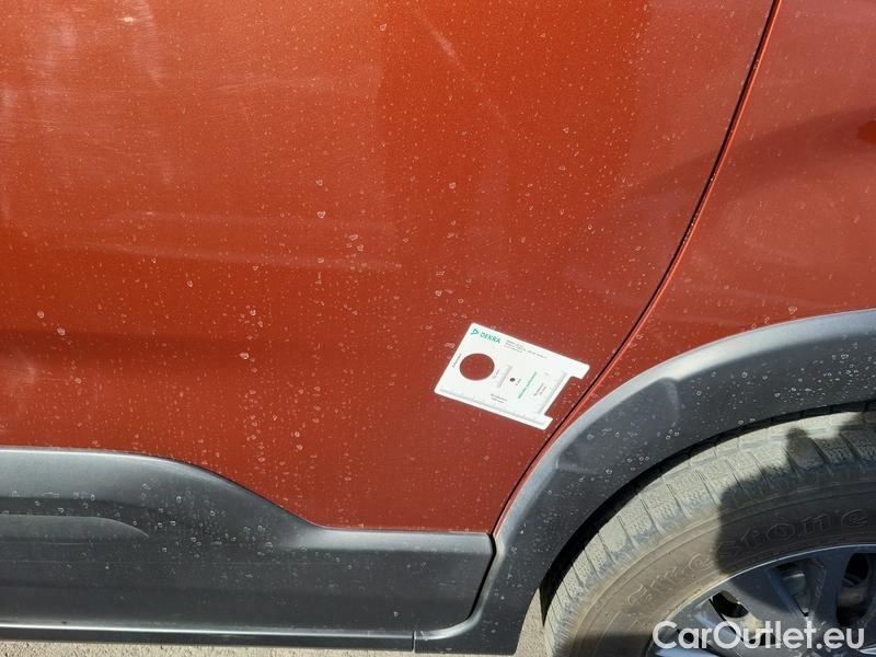  Peugeot  RIFTER   (06.2018->)  1.5BHDi 130 Allure #22