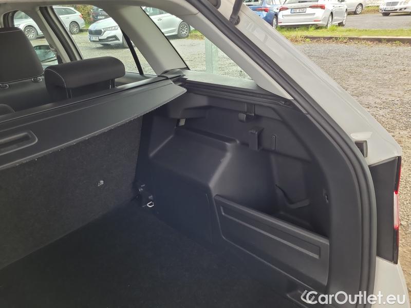  Skoda  Fabia  Combi (2015) Com.1.0TSI 70 Ambition 5d #14
