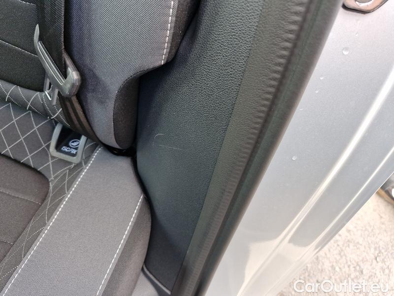  Skoda  Fabia  Combi (2015) Com.1.0TSI 70 Ambition 5d #16
