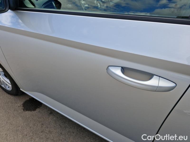  Skoda  Fabia  Combi (2015) Com.1.0TSI 70 Ambition 5d #5