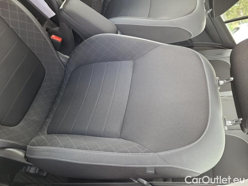  Skoda  Fabia  Combi (2015) Com.1.0TSI 70 Ambition 5d #7