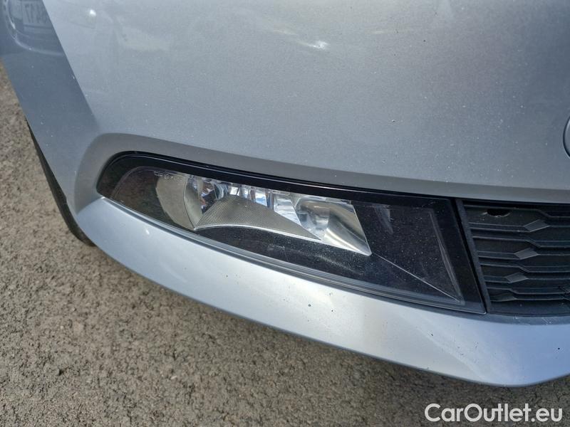  Skoda  Fabia  Combi (2015) Com.1.0TSI 70 Ambition 5d #4