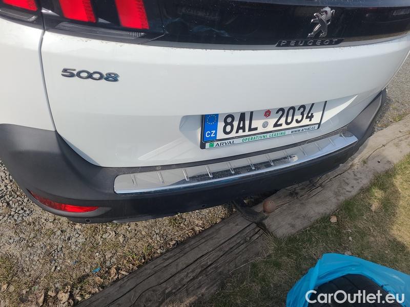  Peugeot  5008  (12.2016->)  1.5BHDi 130 Allure #18