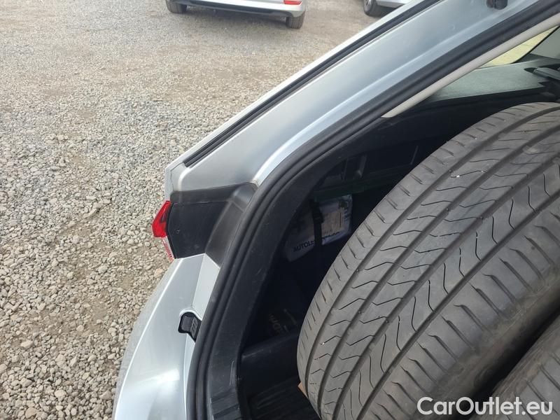  Skoda  Octavia  Combi (NX3)(2020) Oct.C.2.0TDI 110 4x4 Ambit AT #12