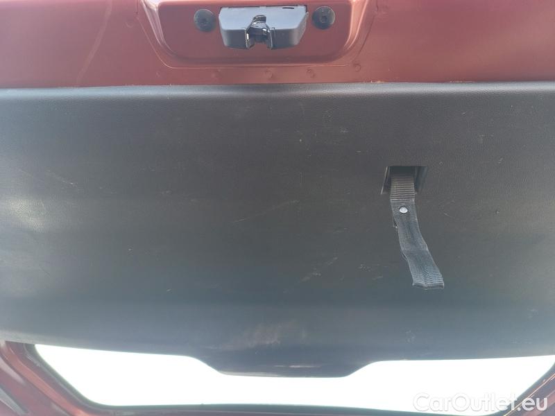  Peugeot  RIFTER   (06.2018->)  1.5BHDi 130 Allure #9