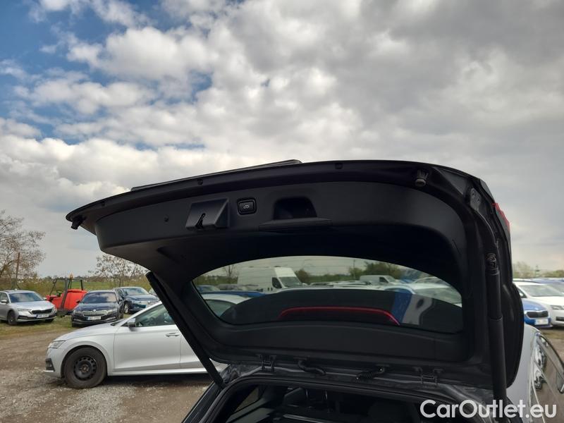  KIA  Cee'd Ceed Sportswagon (2018->) Ceed SW 1.5TGDI 118 GT Line AT #7