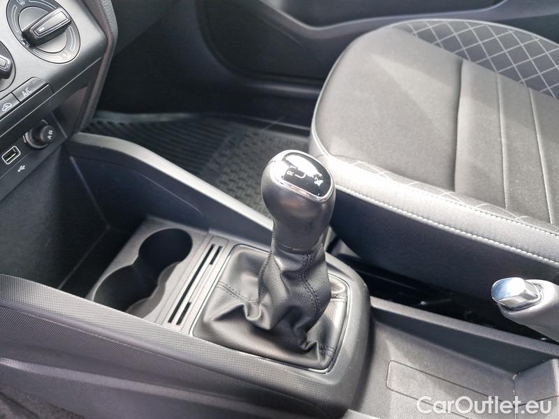  Skoda  Fabia  Combi (2015) Com.1.0TSI 70 Ambition 5d #10
