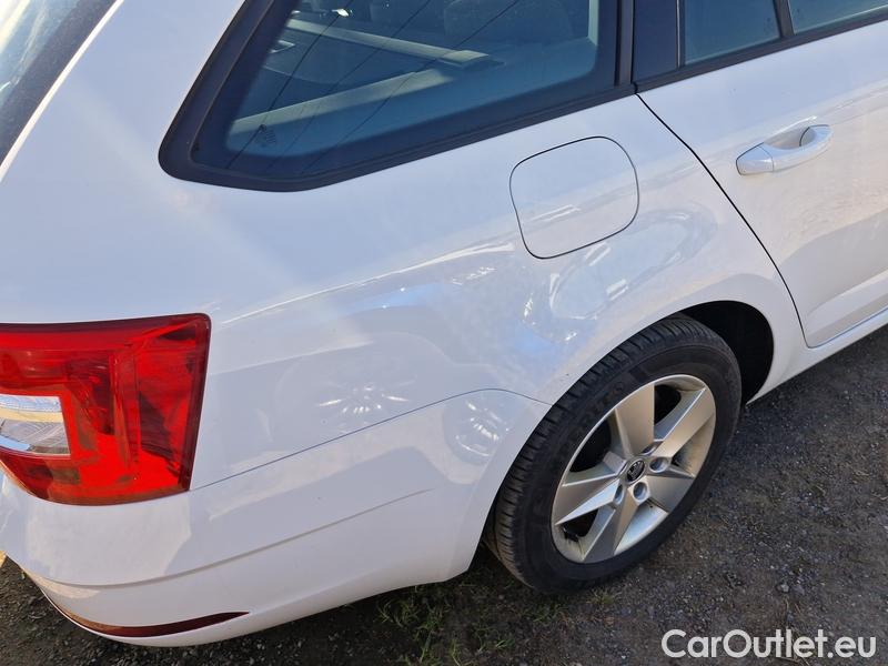  Skoda  Octavia  Combi  (5E5)(03.2017->)  Com 1.6TDI 85 Ambition #17