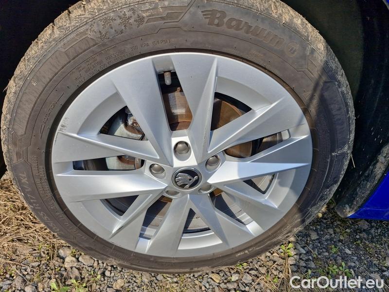  Skoda  Octavia  Combi (NX3)(2020) Oct.Combi 1.5TSI 110 Style #14