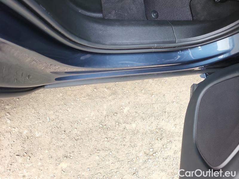  Volvo  XC60 XC 60 (03.2017->)  B4 D Plus Bright AWD AT #9