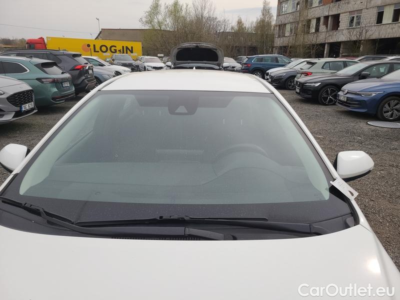  Toyota  Corolla  (E21) (2019)  1.8Hyb.Active AT #1