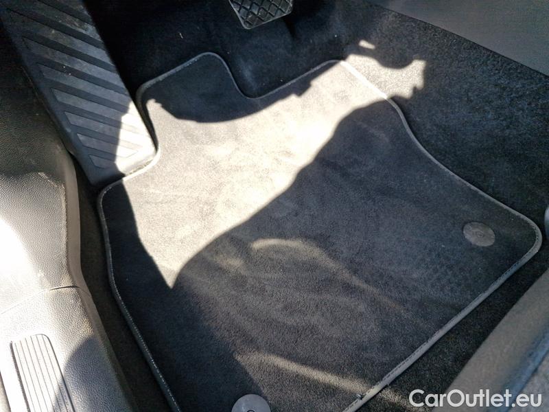  Volkswagen  Passat  Variant (CJ5) (2023) Pas.Var.2.0TDI 110 Business AT #13