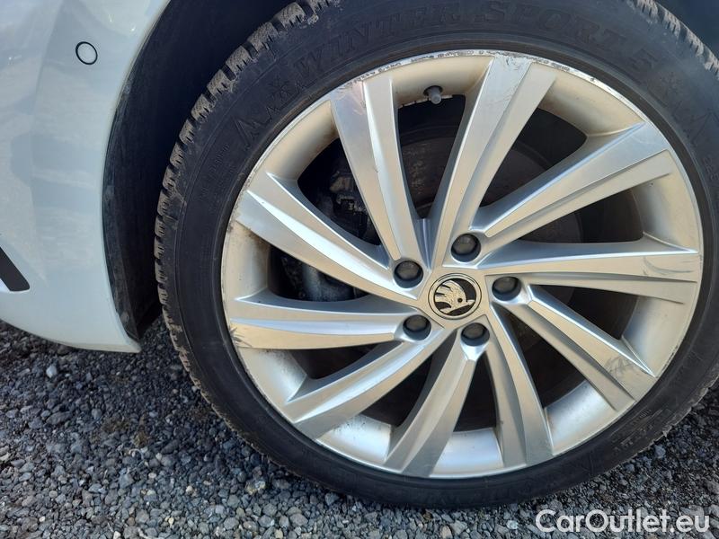  Skoda  Octavia  Combi (NX3)(2020) Oct.Com.1.4TSI 150 Style AT #3