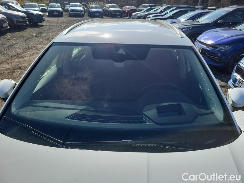  Skoda  Octavia  Combi (NX3)(2020) Oct.Com.1.4TSI 150 Style AT #1