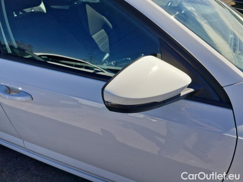 Skoda  Octavia  Combi  (5E5)(03.2017->)  Com 1.6TDI 85 Ambition #22