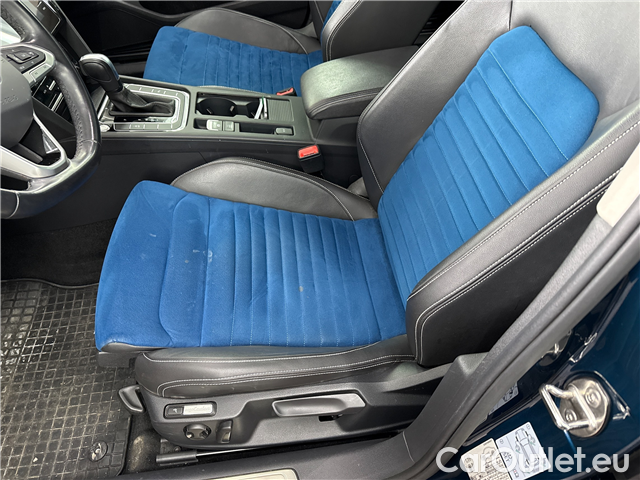  Volkswagen  Passat Pas.Var.2.0TDI 110 Elegance AT #28