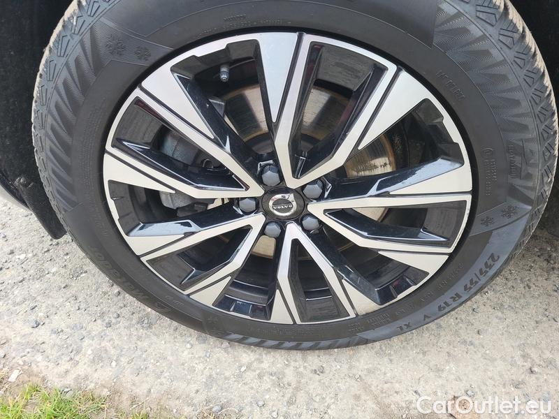  Volvo  XC60 XC 60 (03.2017->)  B4 D Plus Bright AWD AT #3