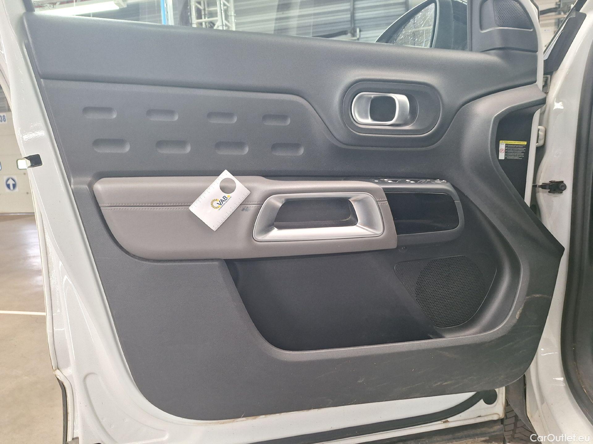  Citroen  C5 Aircross Citroën,  '18, Citroën  1.2 PureTech 130 S&S EAT8 Feel #52