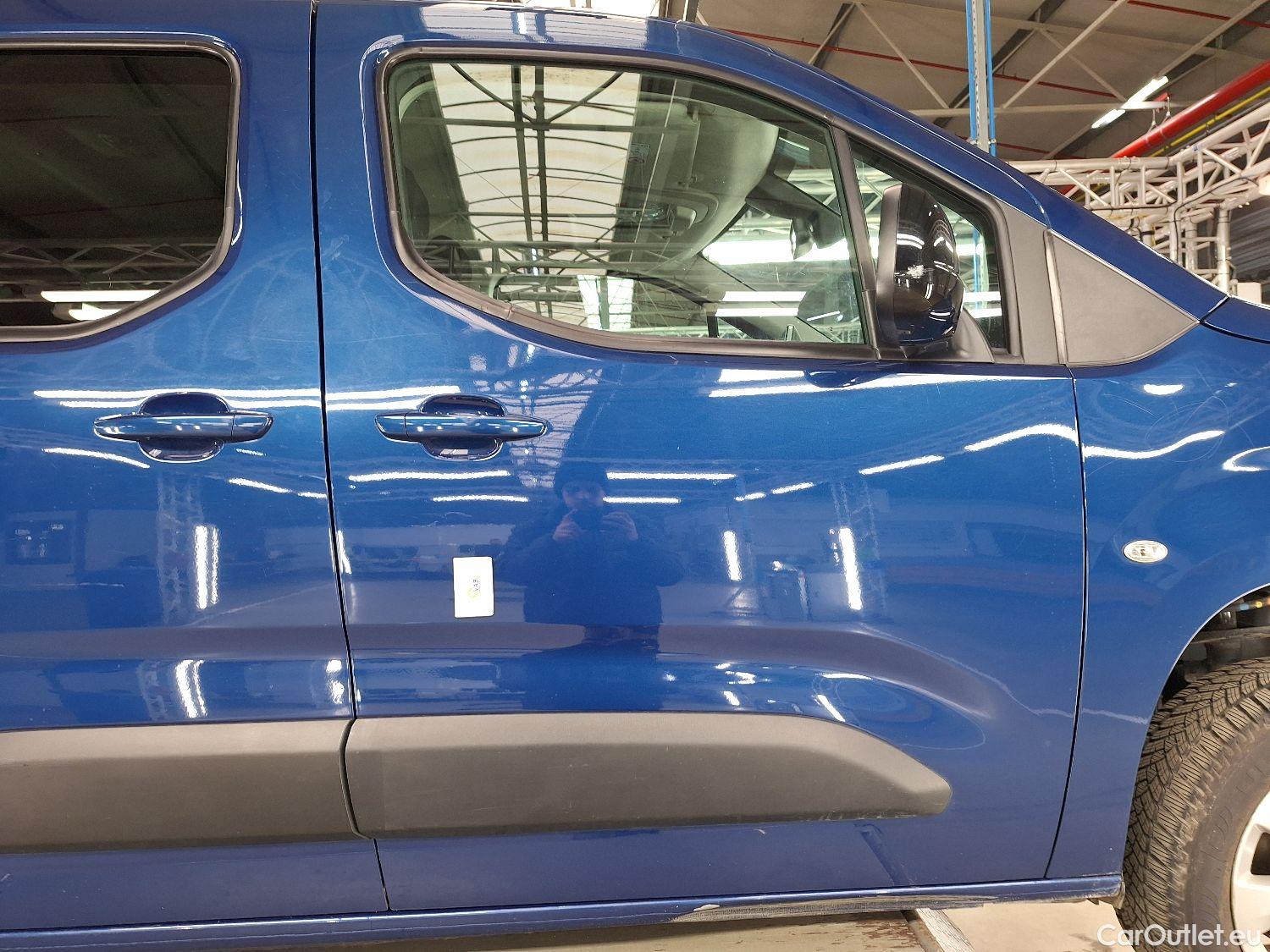  Opel  Combo Opel,  Life '18, Opel  Life 1.5 Turbo D BlueI 75kW S/S Edition 7pl #64