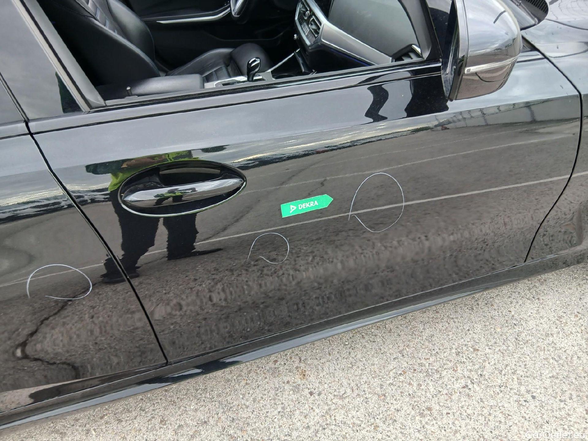  Bmw  Serie 3 BMW  / 2018 / 4P / sedán 320d Auto. #31
