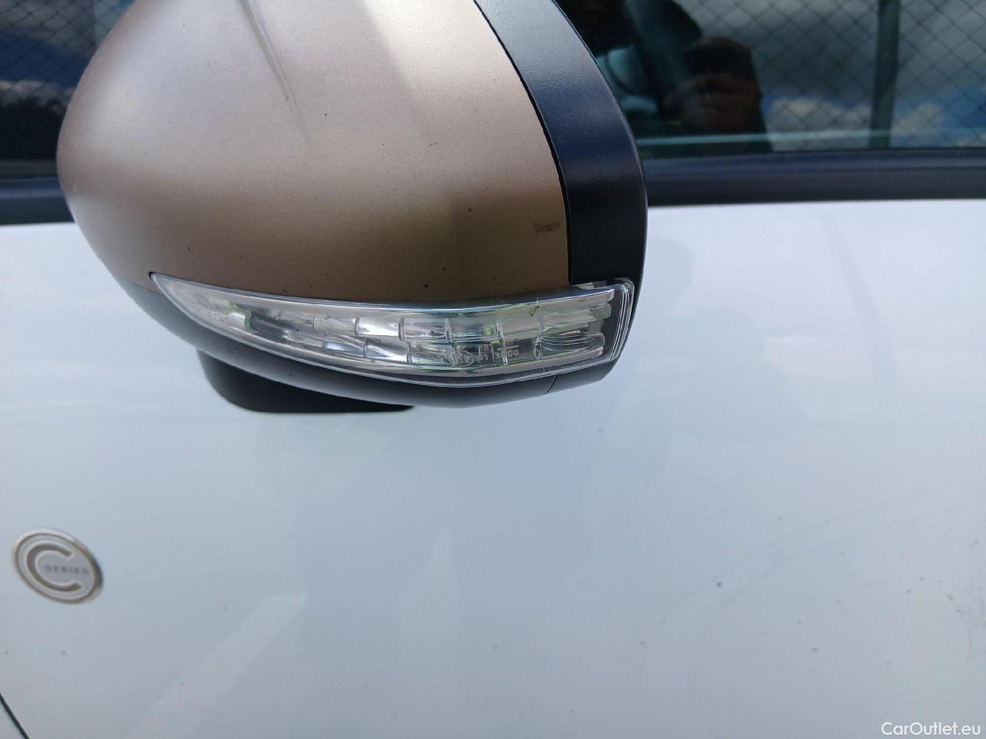  Citroen  C3 CITROEN  Aircross / 2021 / 5P / todoterreno BlueHDi 81kW (110CV) S&S C-Series(SP) #14