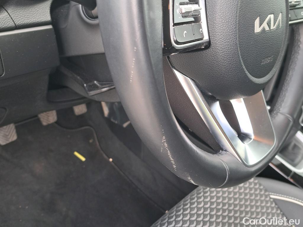  KIA  XCeed KIA  / 2019 / 5P / todoterreno 1.0 T-GDi Tech 88kW (120CV) #12