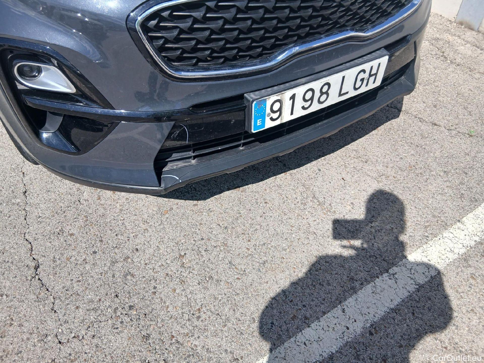  KIA  Sportage KIA  / 2018 / 5P / todoterreno 1.6 MHEV Business 85kW (115CV) 4x2 #15