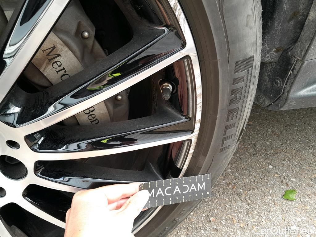  Mercedes  G-Klasee Mercedes Clase GLC 300 e 4Matic AMG 2.0 320CV #Opcionales 11800€# #4