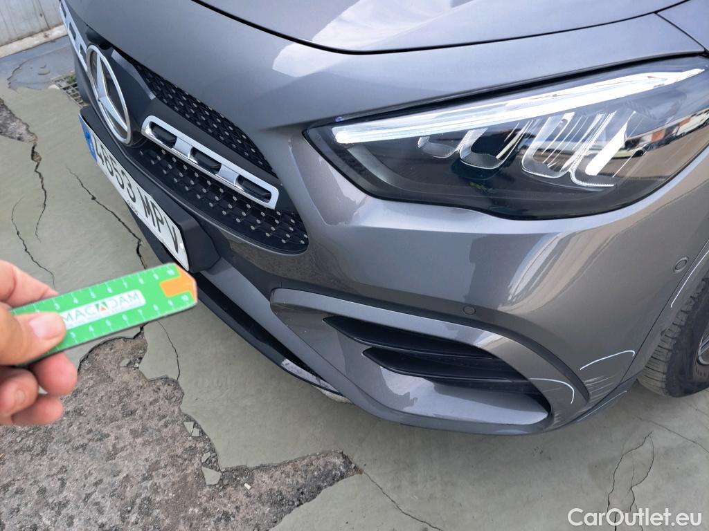  Mercedes  GLA MERCEDES-BENZ  / 2023 / 5P / todoterreno  200 D #12