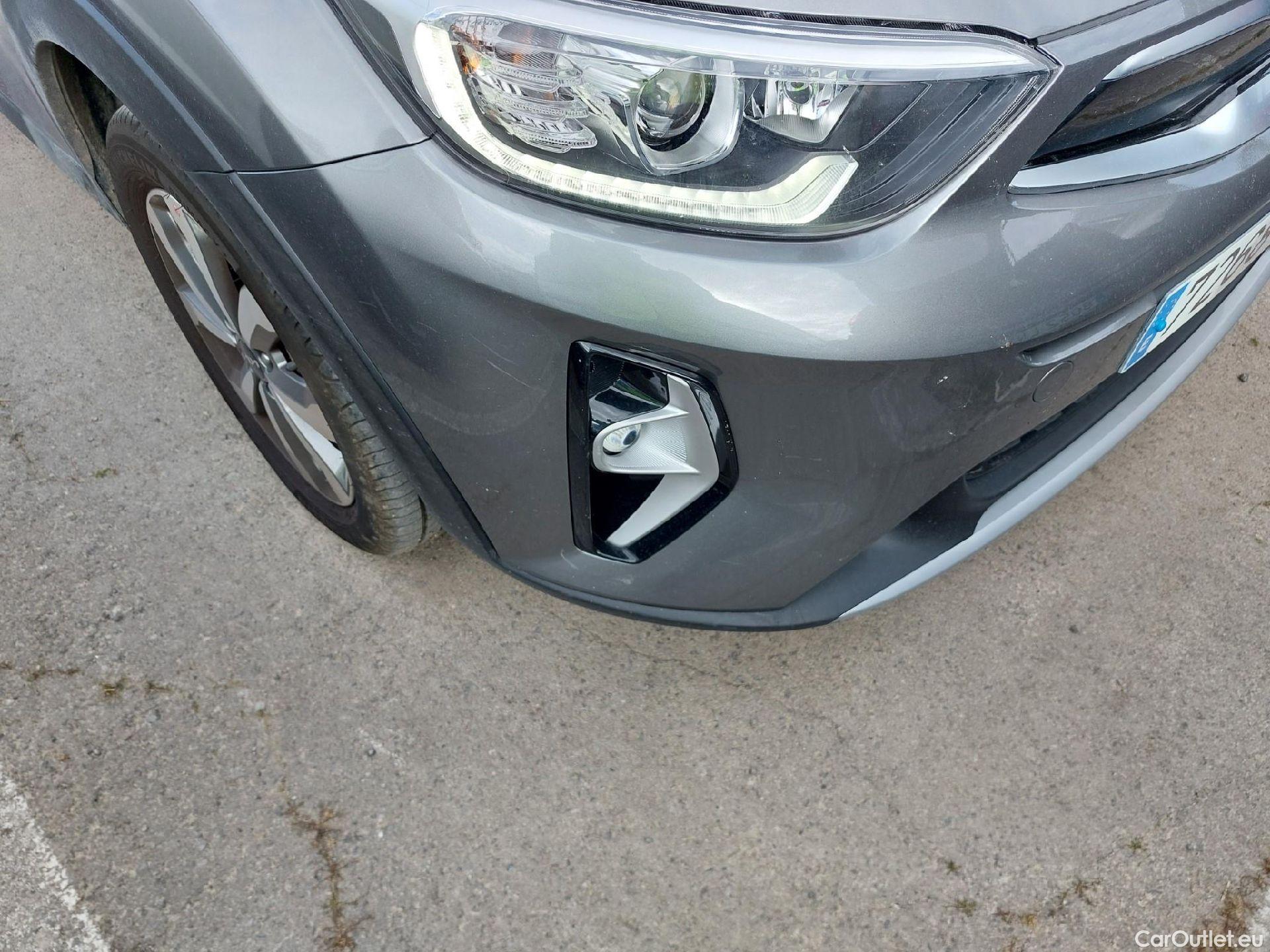  KIA  STONIC  Business 1.0 T-GDI 100CV MT6 6E #1