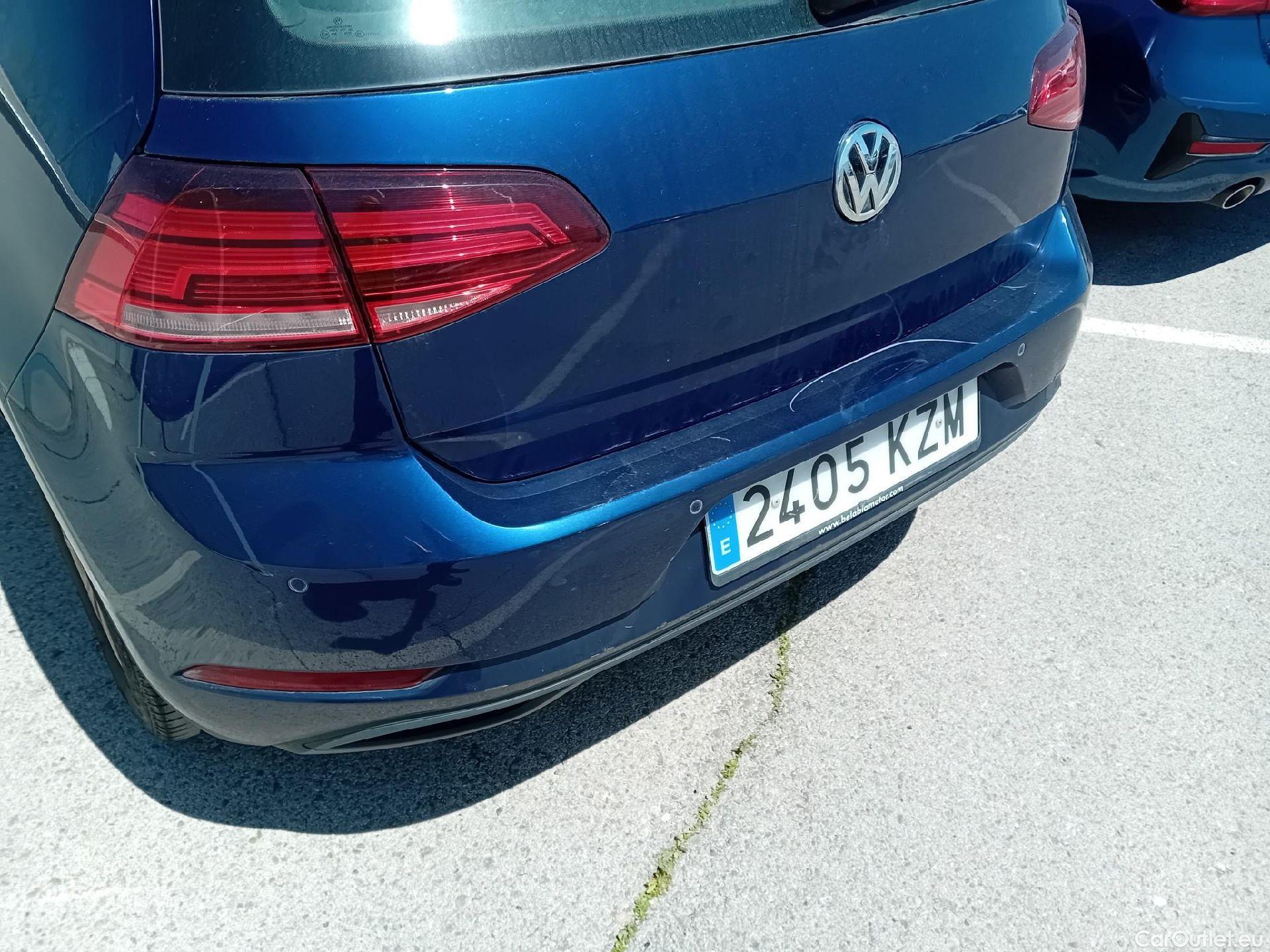  Volkswagen  Golf  VOLKSWAGEN / 2016 / 5P / berlina con portón Ready2Go 1.0 TSI 85kW (115CV) #15