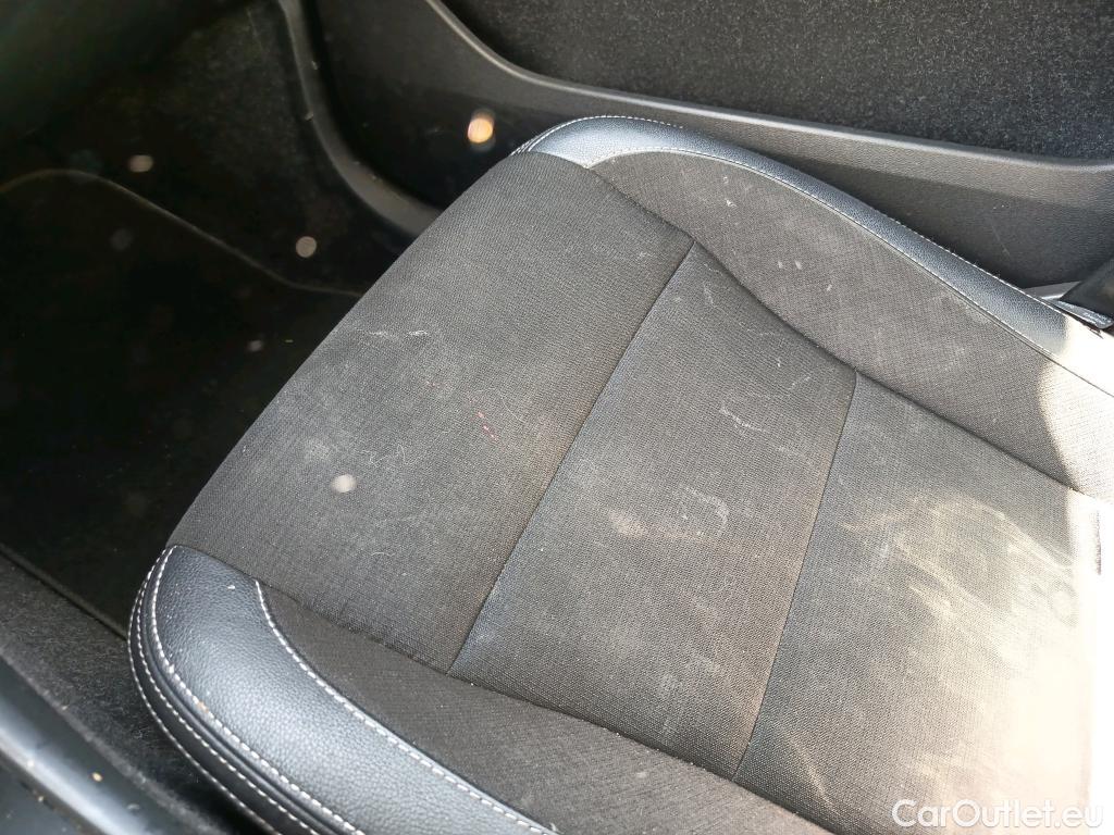  Volvo  XC 40 VOLVO XC40 / 2017 / 5P / todoterreno 2.0 D3 Business Plus #4