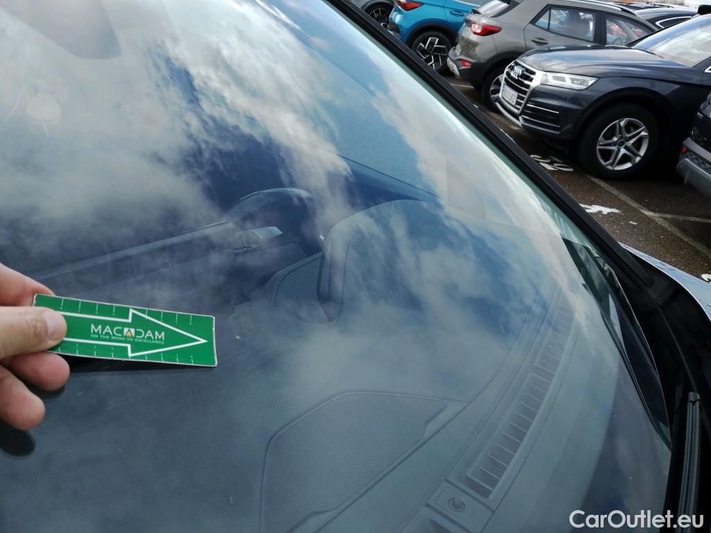  Peugeot  3008 PEUGEOT  / 2020 / 5P / todoterreno 1.5 BlueHDi 96kW (130CV) S&S Allure #20