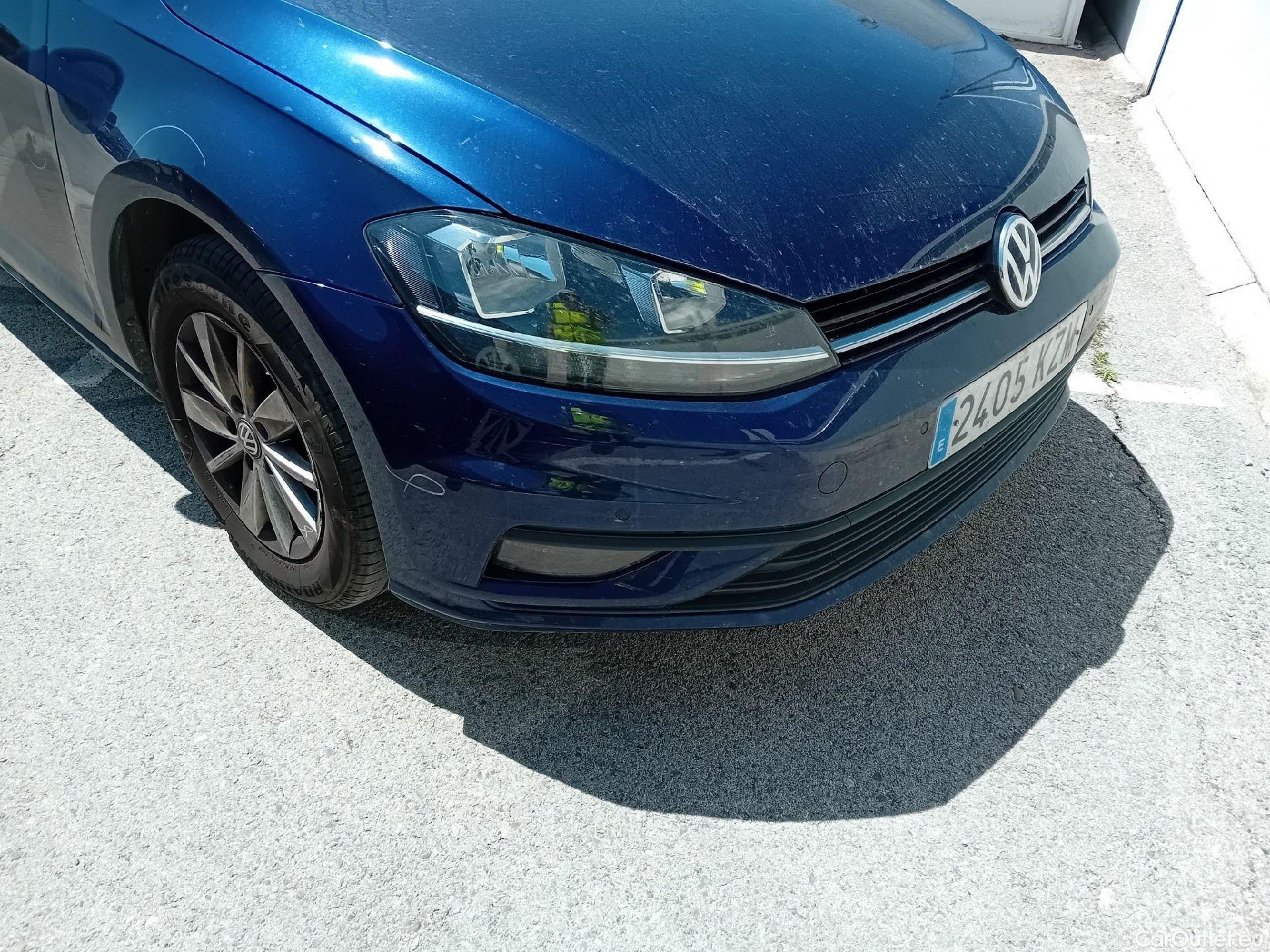  Volkswagen  Golf  VOLKSWAGEN / 2016 / 5P / berlina con portón Ready2Go 1.0 TSI 85kW (115CV) #3