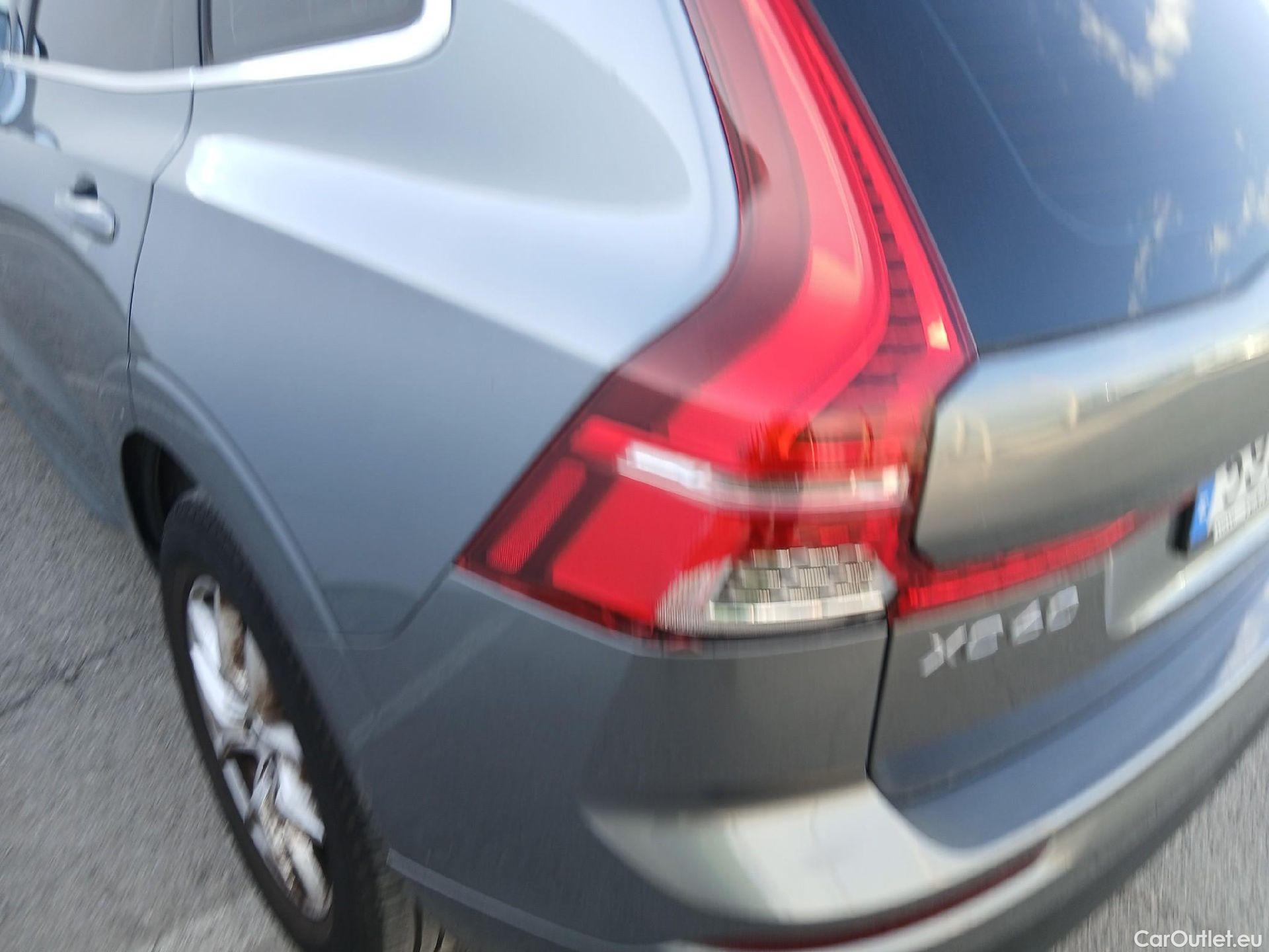  Volvo  XC60 VOLVO  / 2017 / 5P / todoterreno 2.0 D4 Business Plus Auto #15