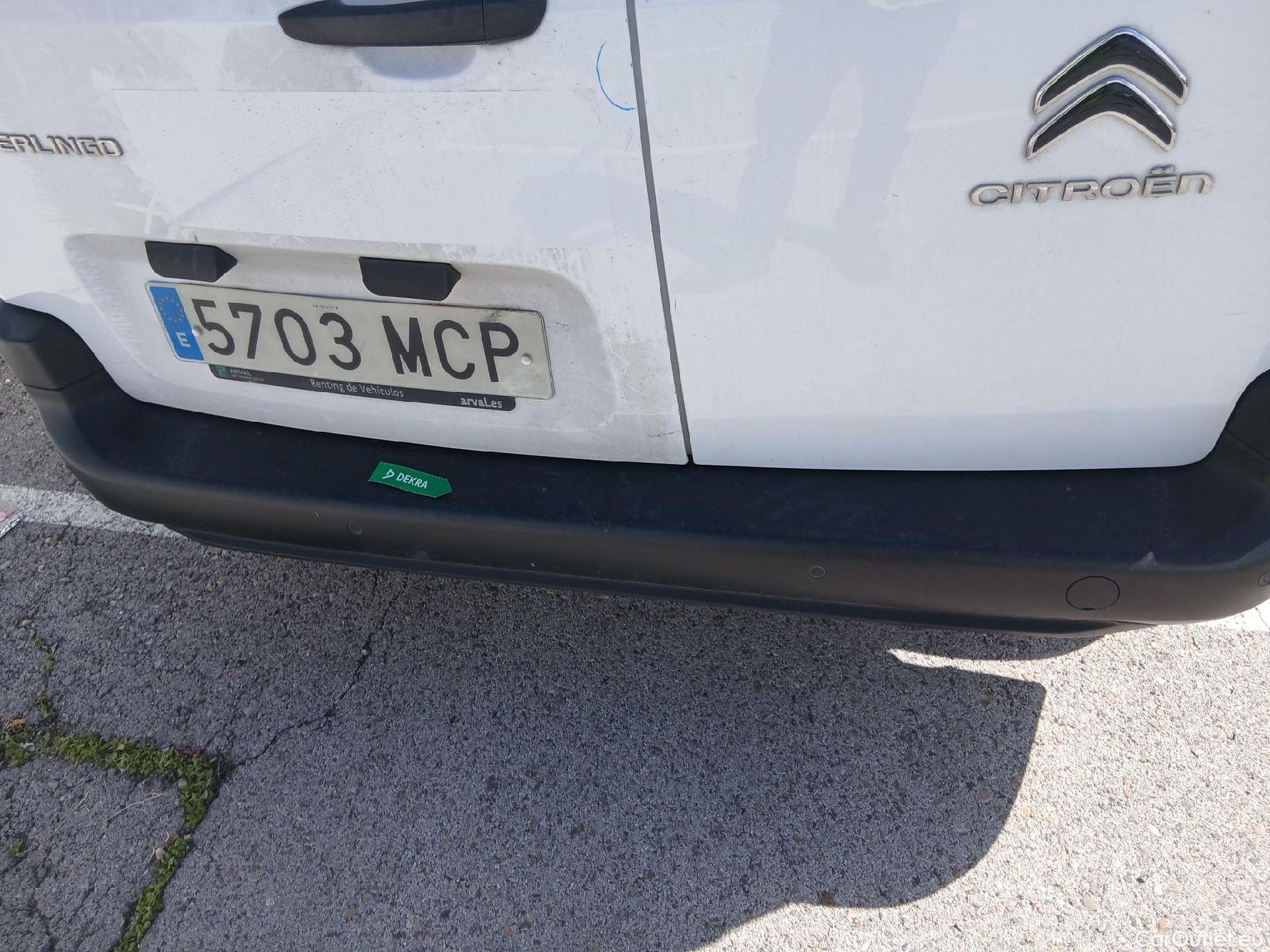  Citroen  Berlingo CITROEN  / 2018 / 4P / combi Talla M BlueHDi 100 S&S LIVE PACK BUSINE (AC) #26