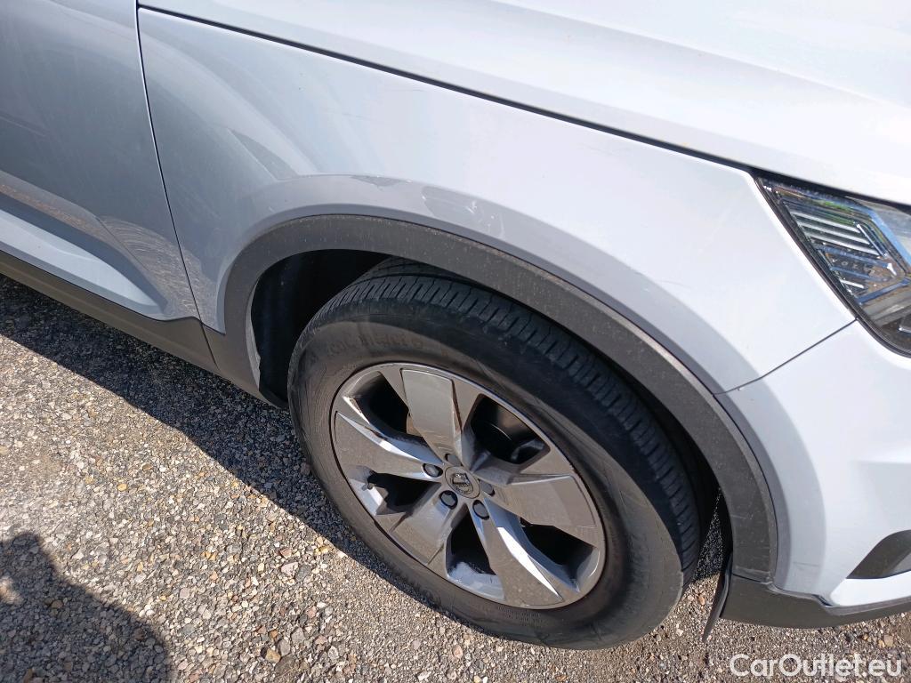  Volvo  XC 40 VOLVO XC40 / 2017 / 5P / todoterreno 2.0 D3 Business Plus #16