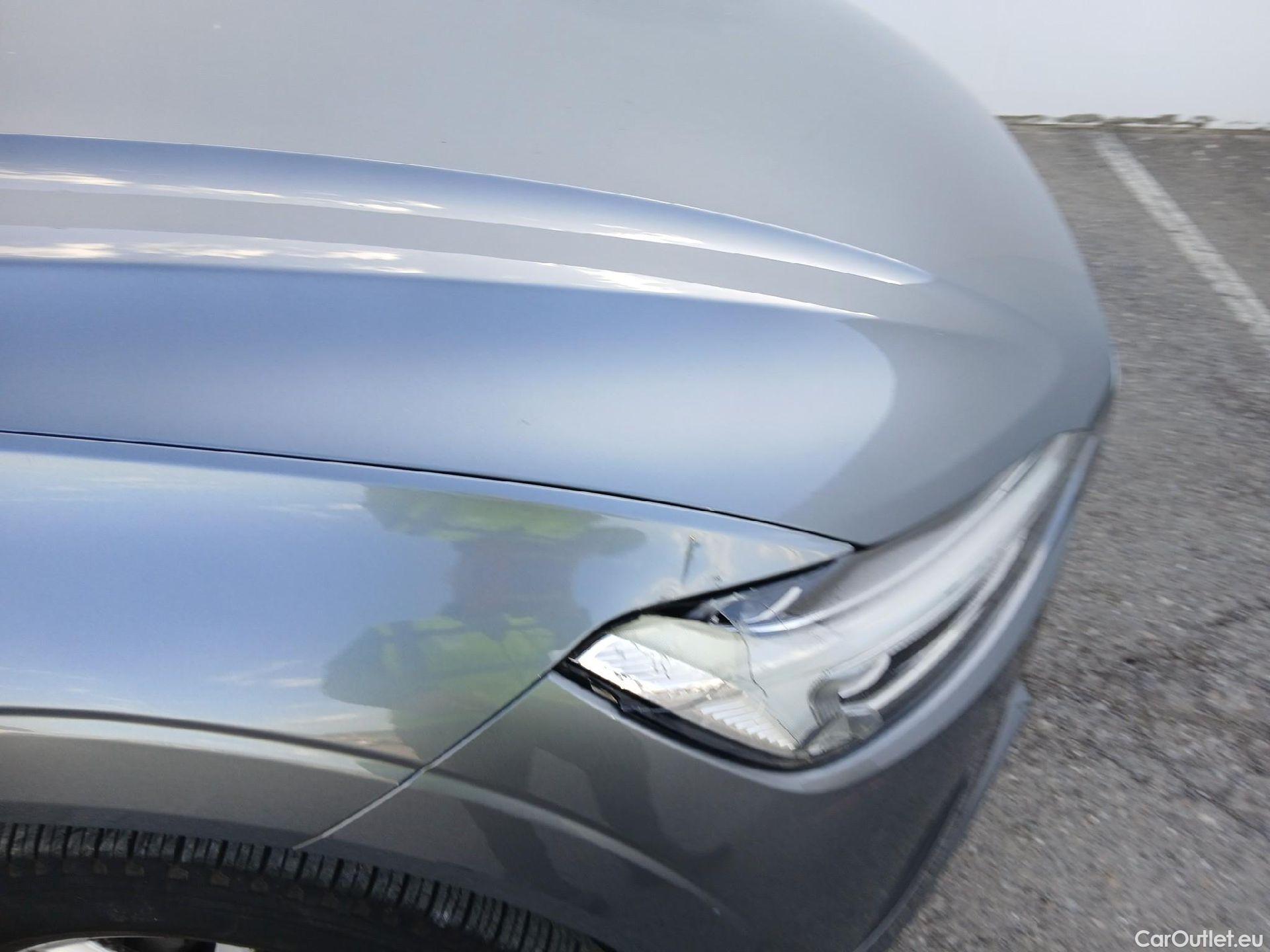  Volvo  XC60 VOLVO  / 2017 / 5P / todoterreno 2.0 D4 Business Plus Auto #4