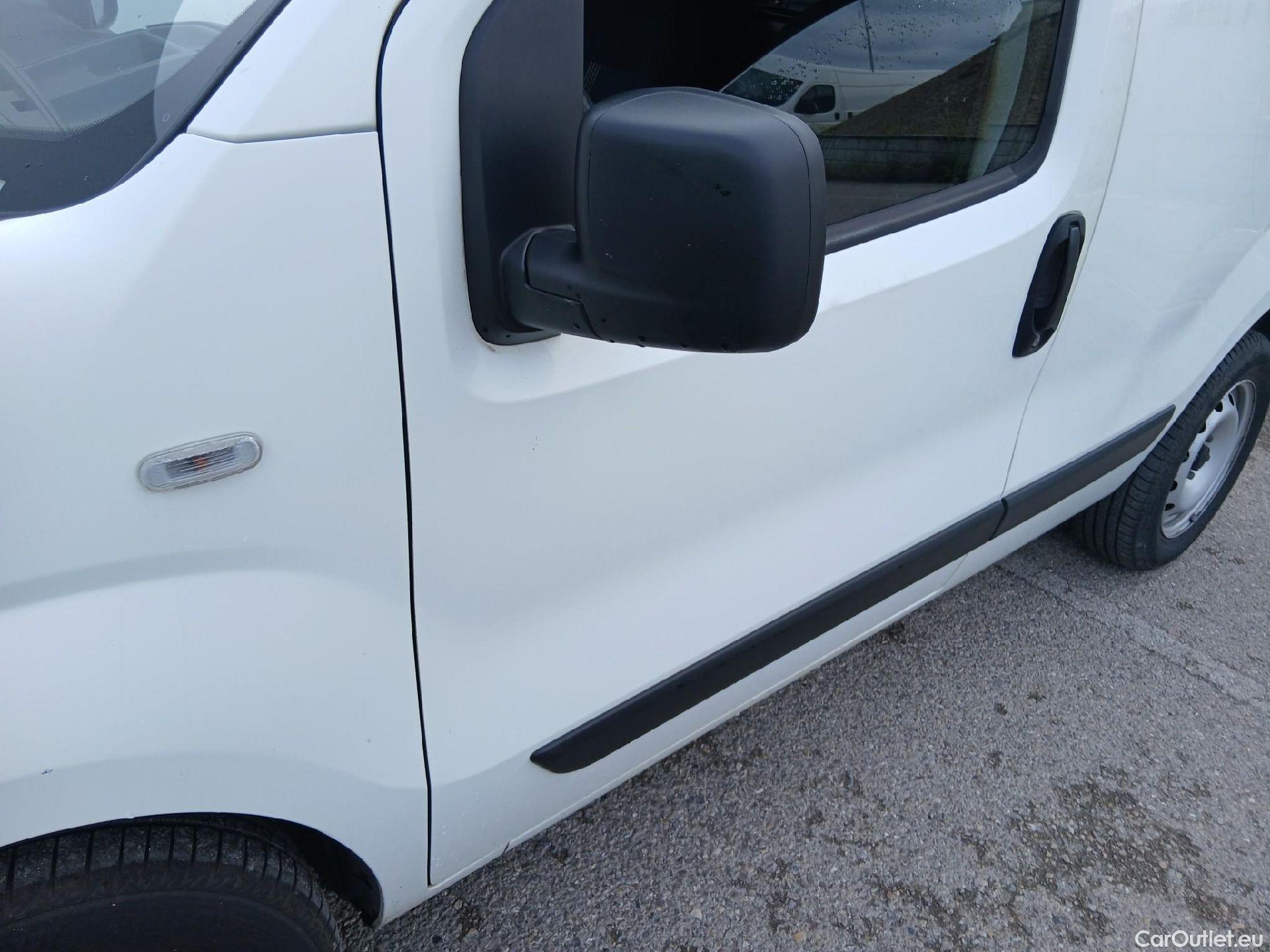  Fiat  Fiorino FIAT  / 2016 / 4P / furgón derivado de turismo Cargo SX N1 1.3 MJet 70 kW (95 CV) #7